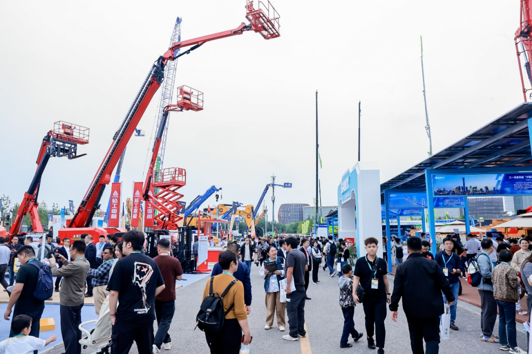 收官不散場,精彩永延續|BICES 2025 圓滿落幕!火辣辣视频(chuān)液壓邀您相聚上海PTC ASIA 2025,再啟新征程1.png