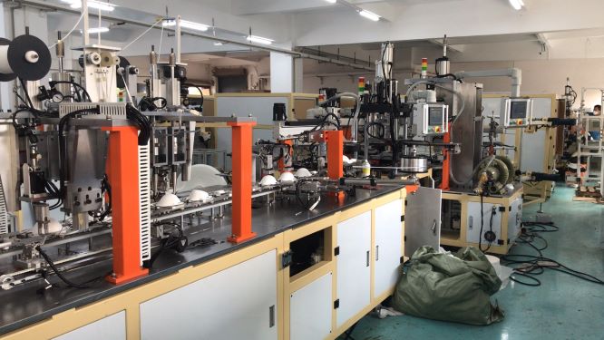 杯型口罩機、3M1860全自動杯（bēi）型口罩機、非標定（dìng）製自動化口罩機、非標自動化設備