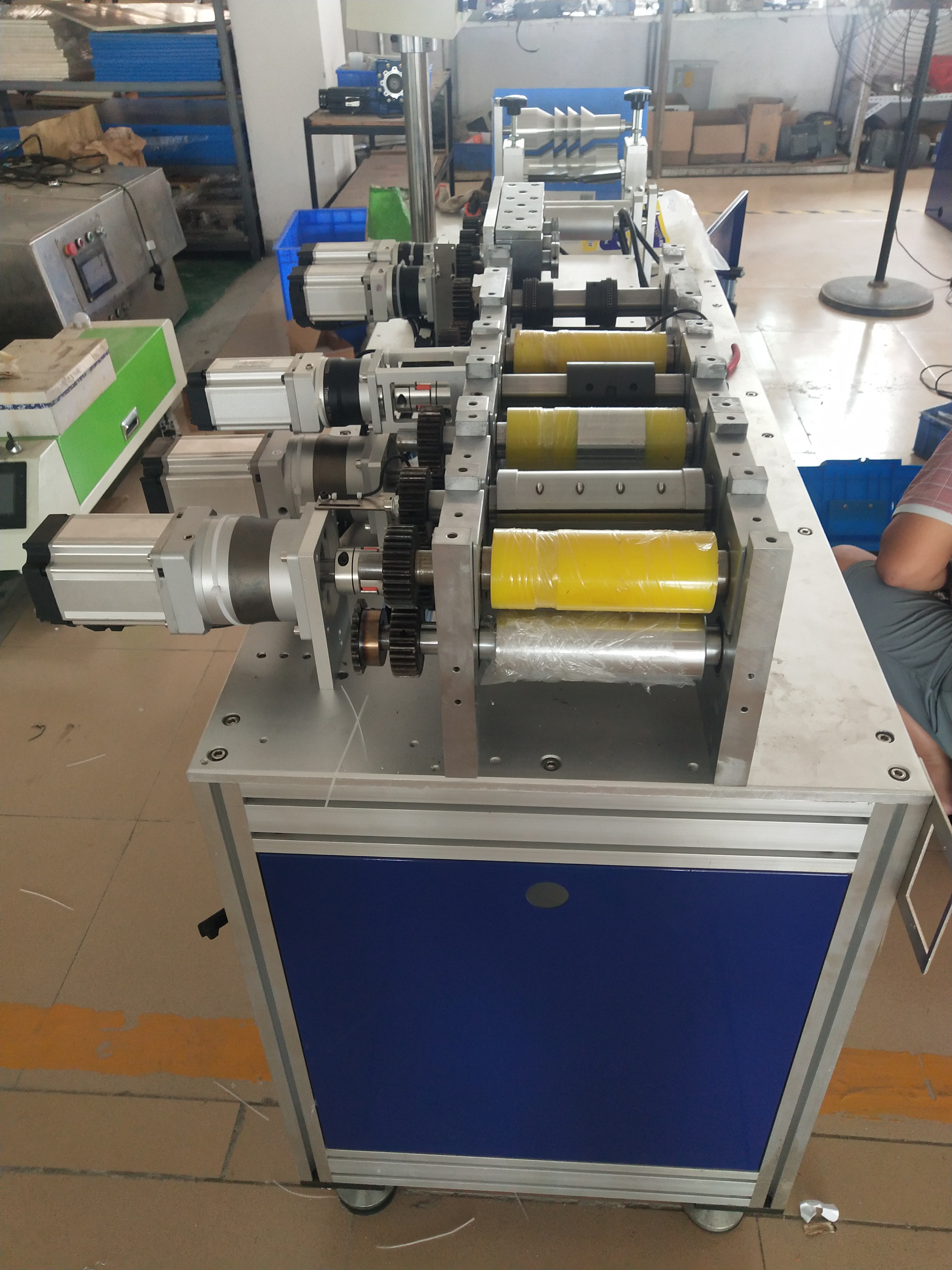 定位口罩機、定位平麵口罩機、定位KF94口罩機（jī）、定位魚形（xíng）口罩機